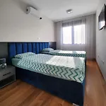 Апартаменти With Garage Подгориця