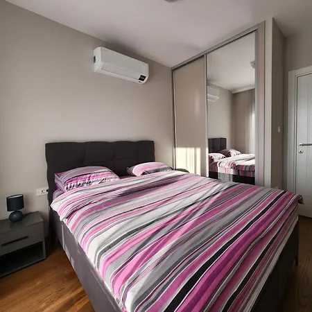 With Garage * Podgorica